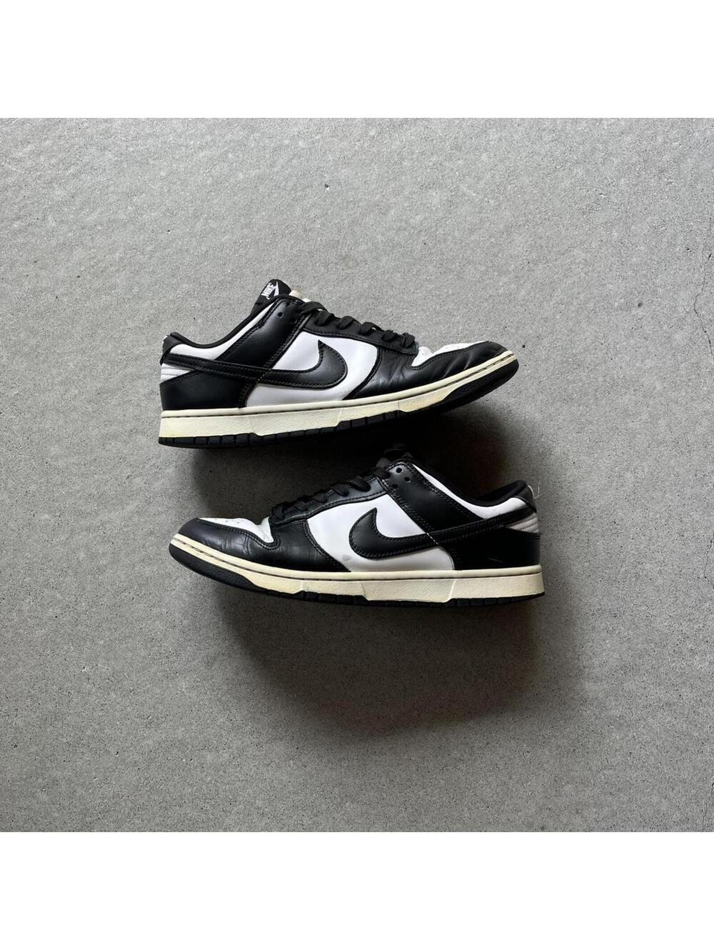Nike Panda Dunk Low Sneakers